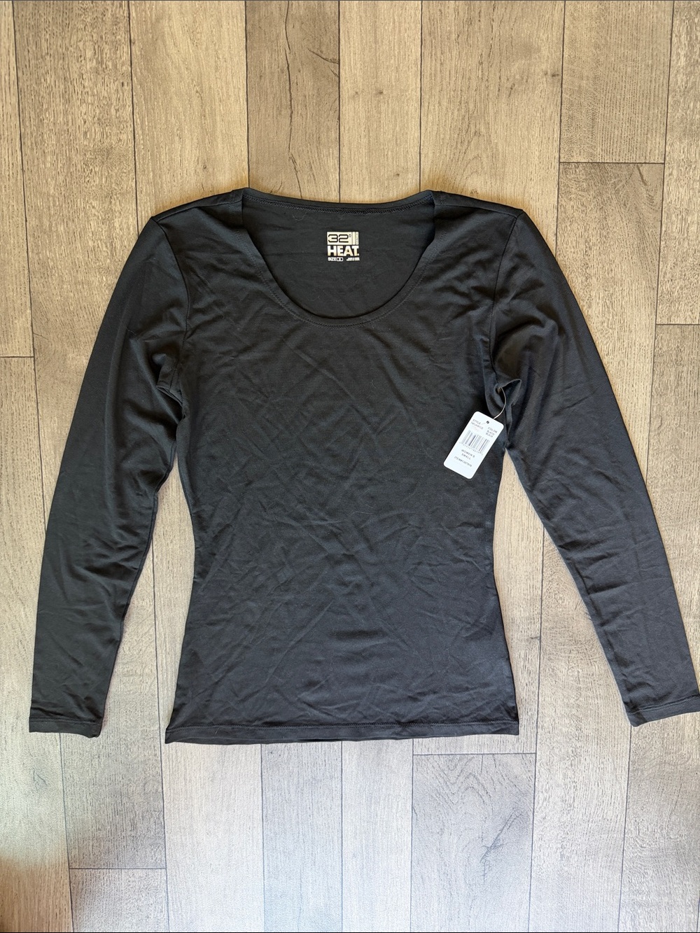 Women’s Long-Sleeve Scoop Neck Top - Black